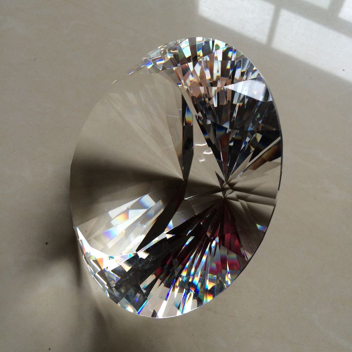 150mm şeffaf optik kristal elm - Paper Weight Crystal incelemesi ve fiyatı